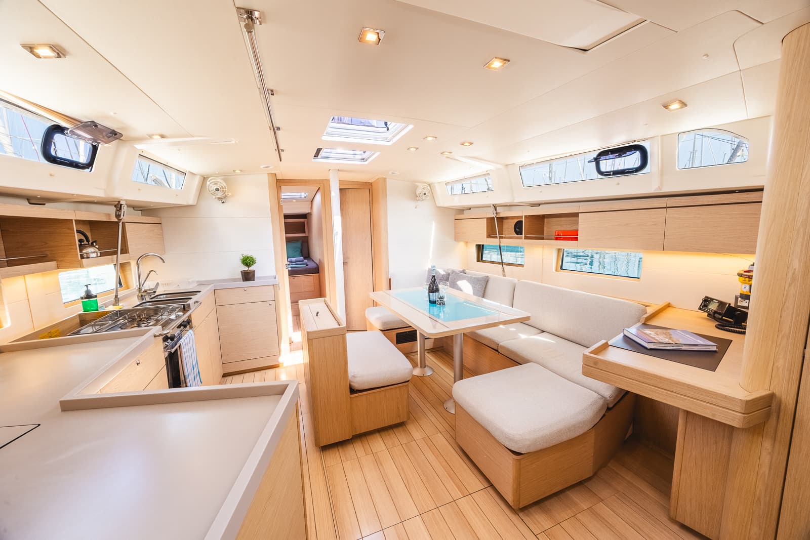 Oceanis 46.1 - photo 6