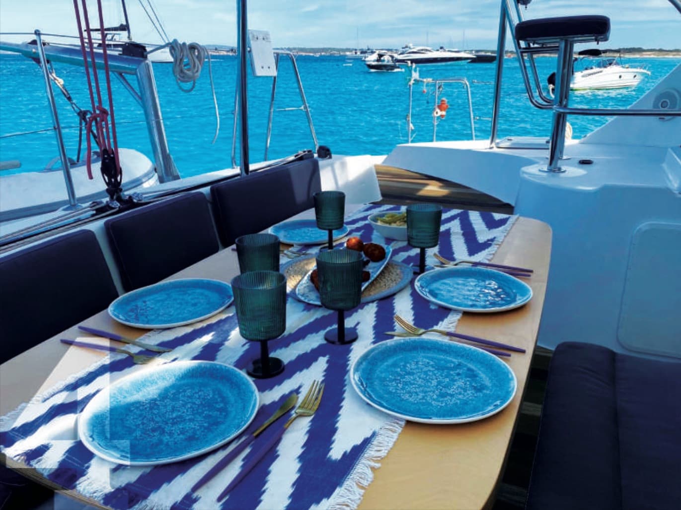 Lagoon 380 - photo 6