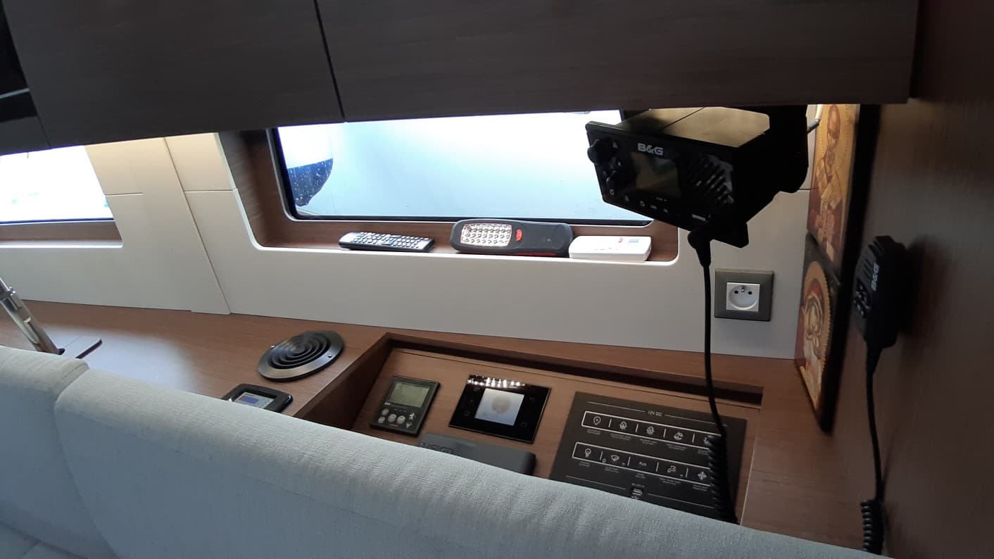 Oceanis 46.1 - photo 9