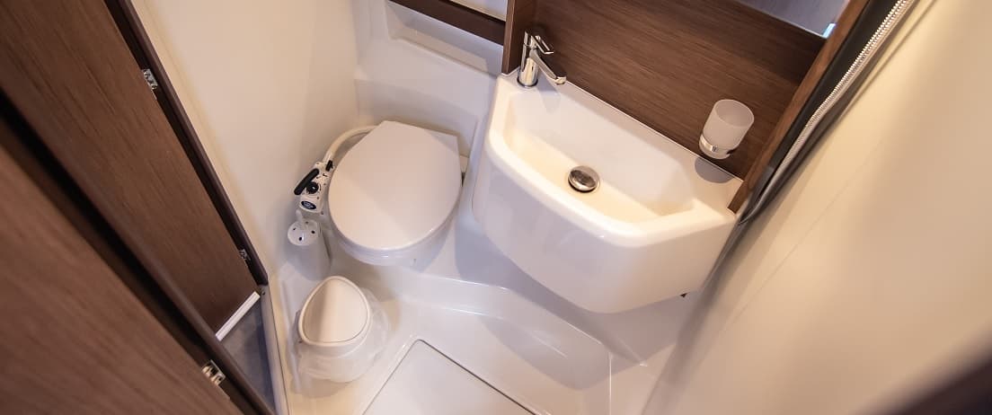 Oceanis 51.1 - photo 7