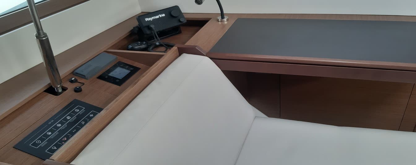 Oceanis 51.1 - photo 5