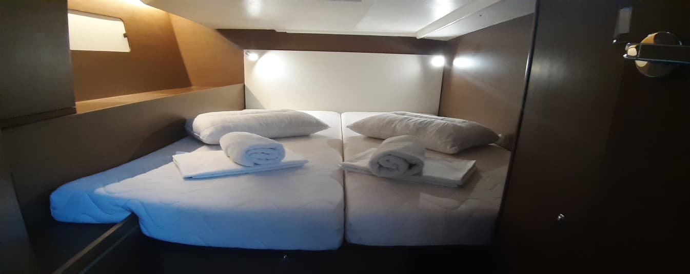 Oceanis 51.1 - photo 7