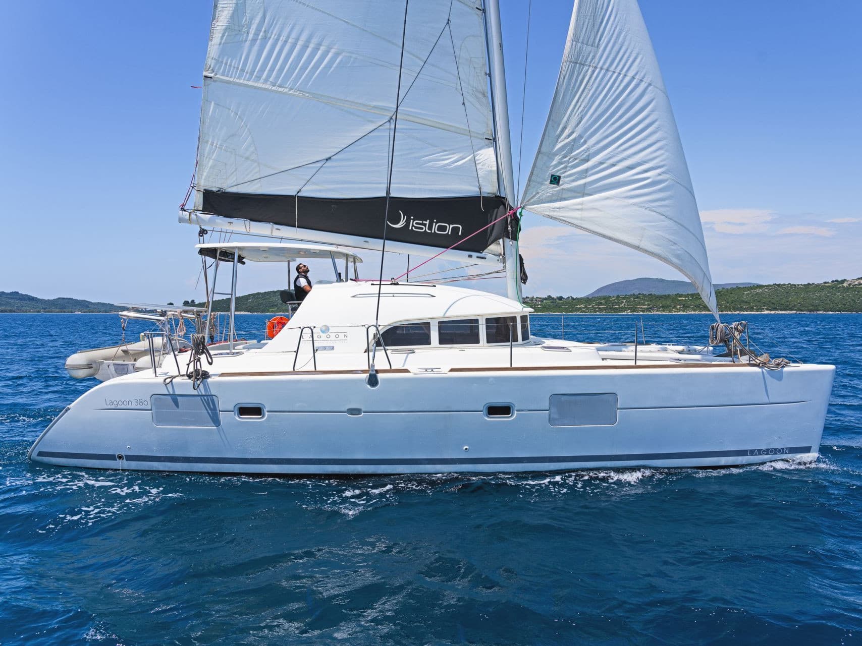 Lagoon 380 - photo 12