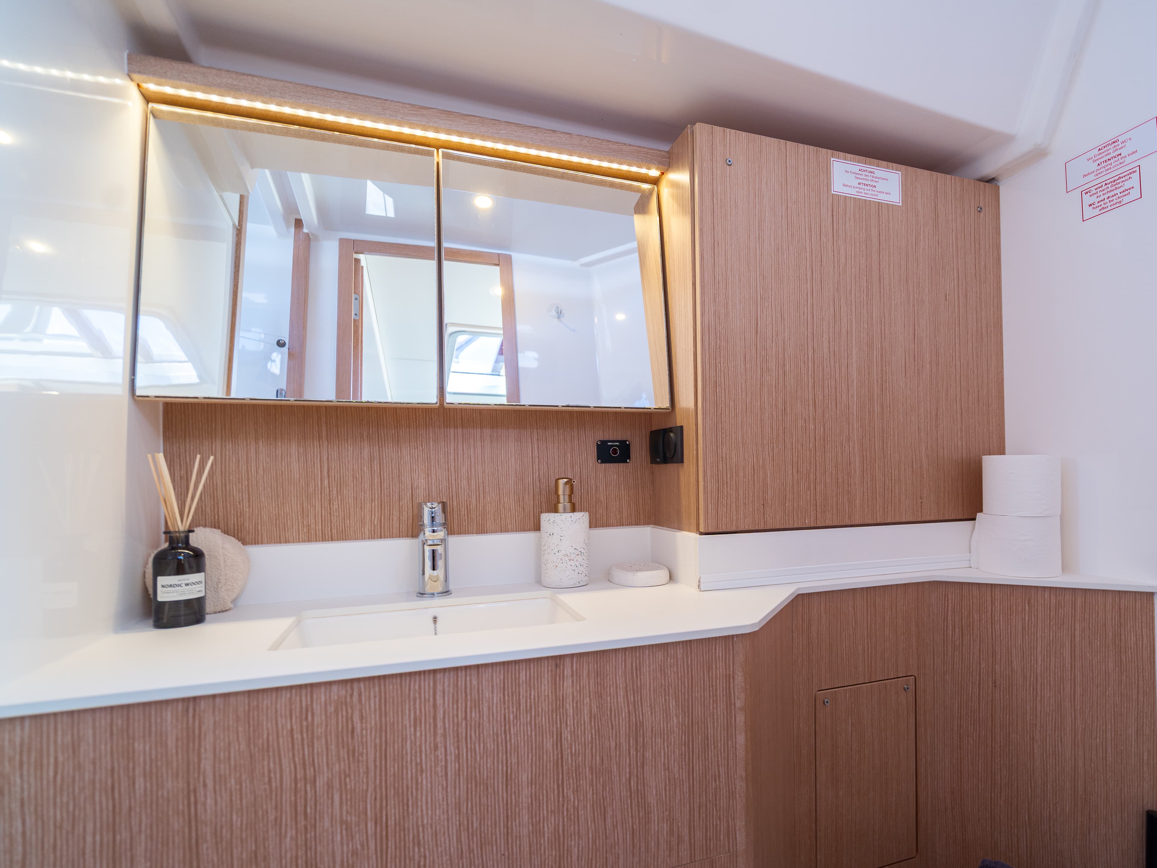 Bavaria C45 Style - photo 17