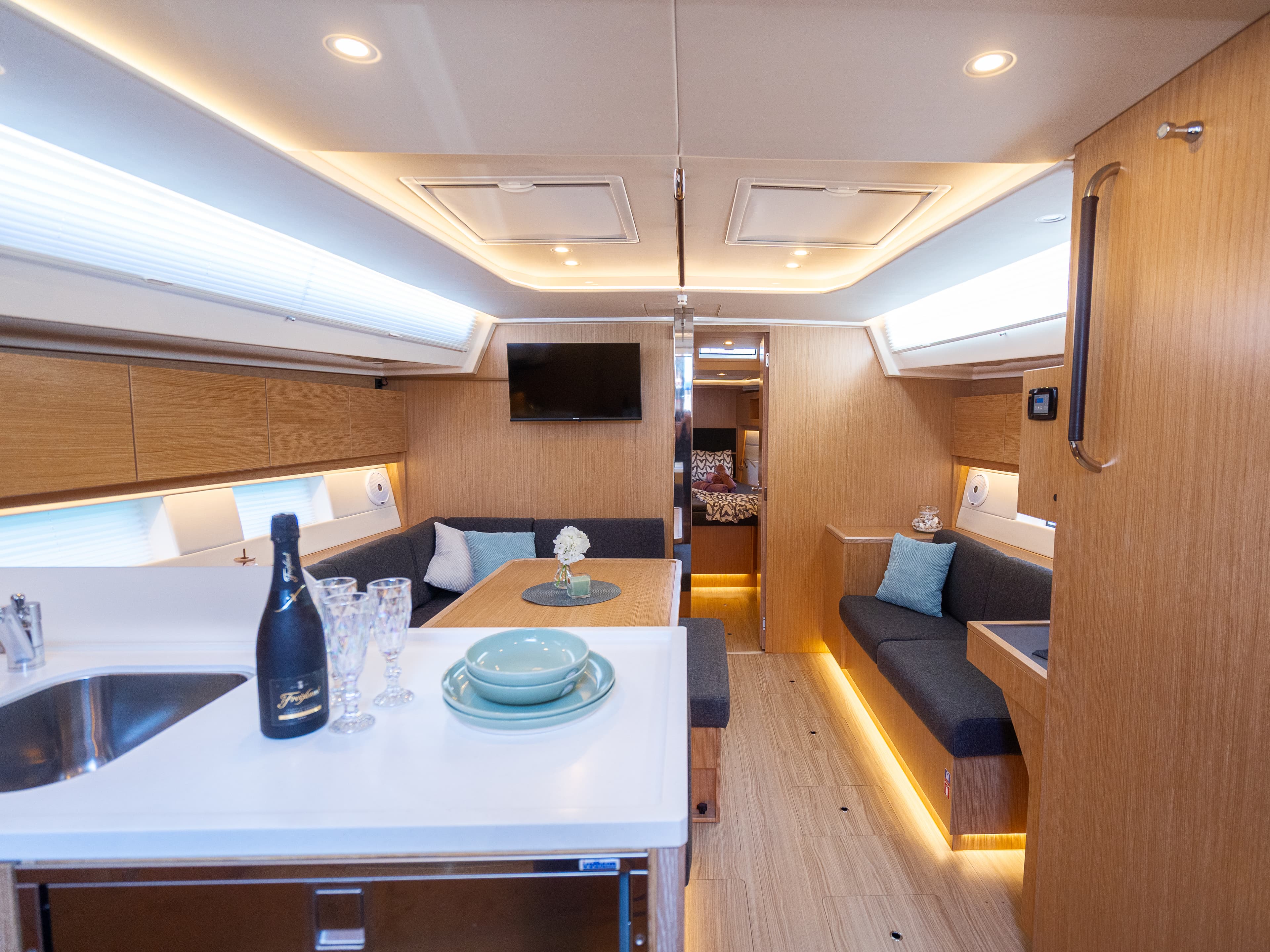 Bavaria C45 Style - photo 23
