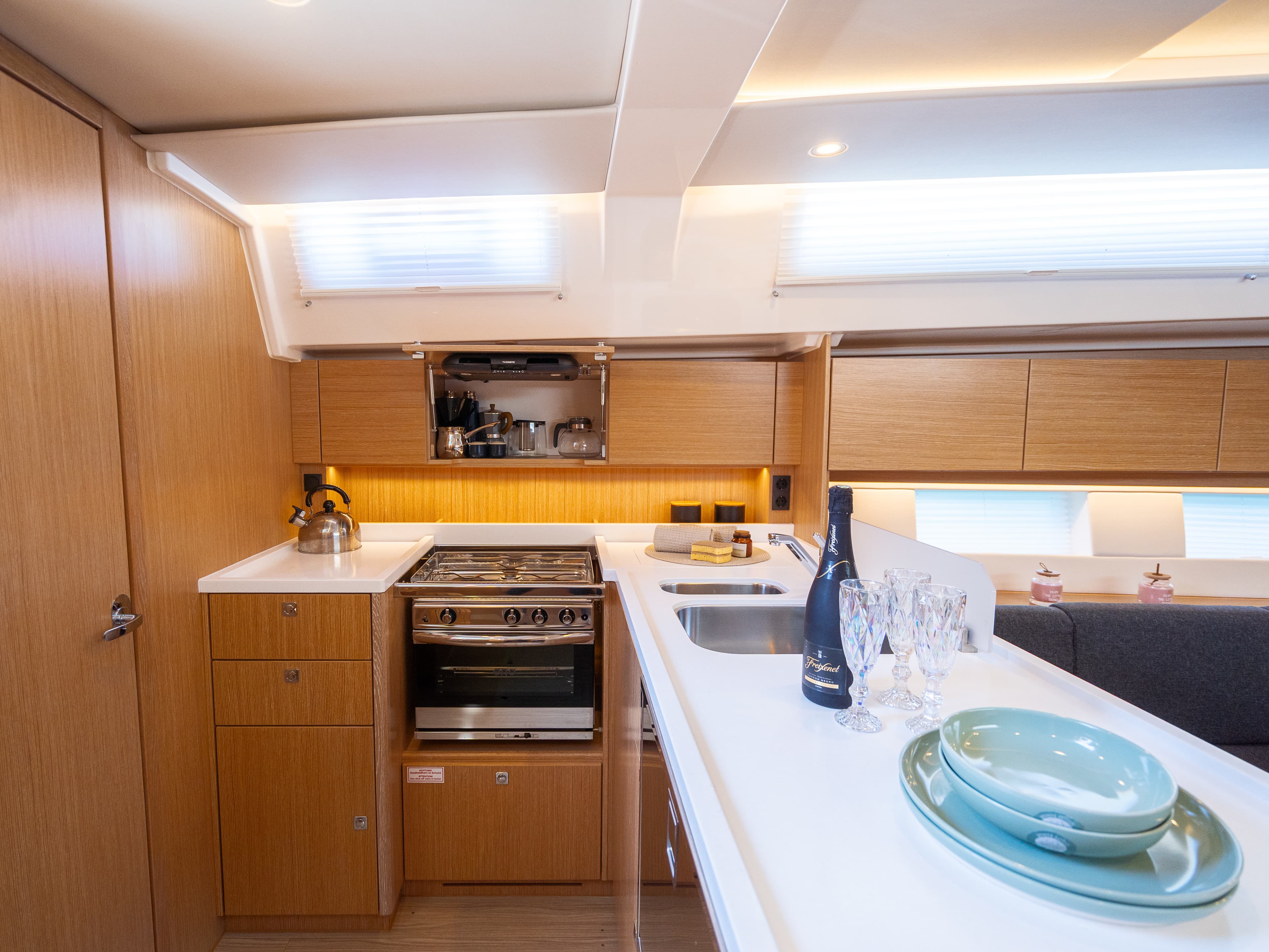 Bavaria C45 Style - photo 18