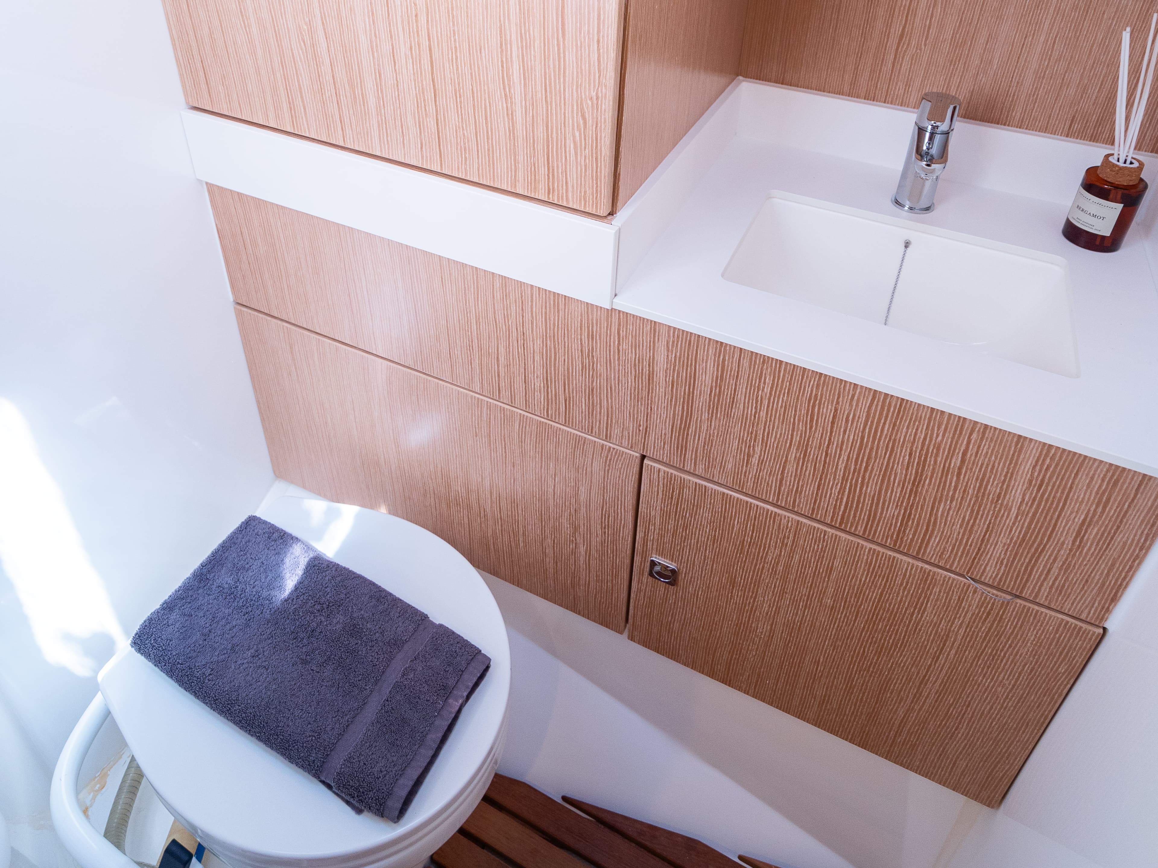 Bavaria C45 Style - photo 16