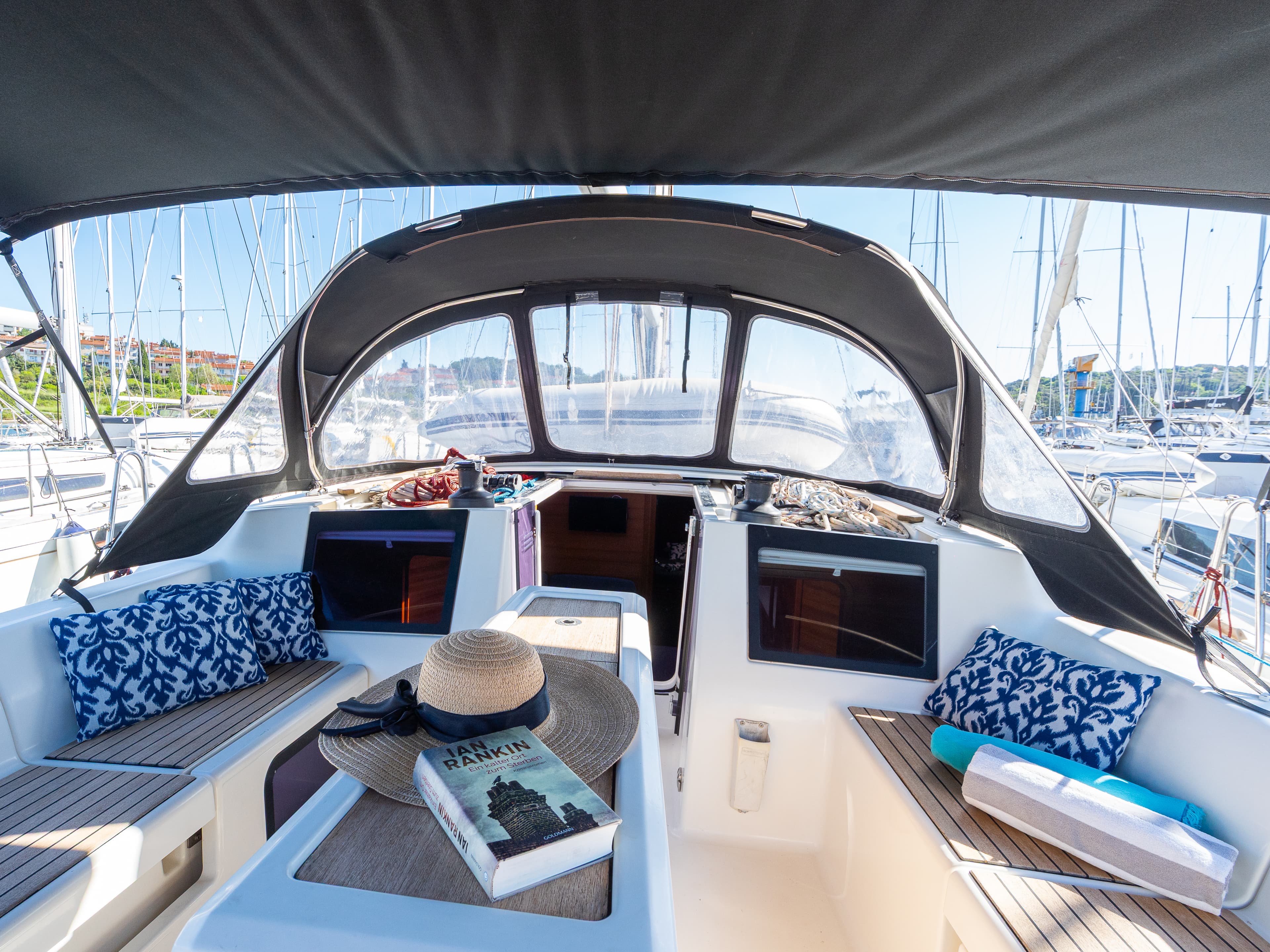 Dufour 460 Grand Large - photo 33