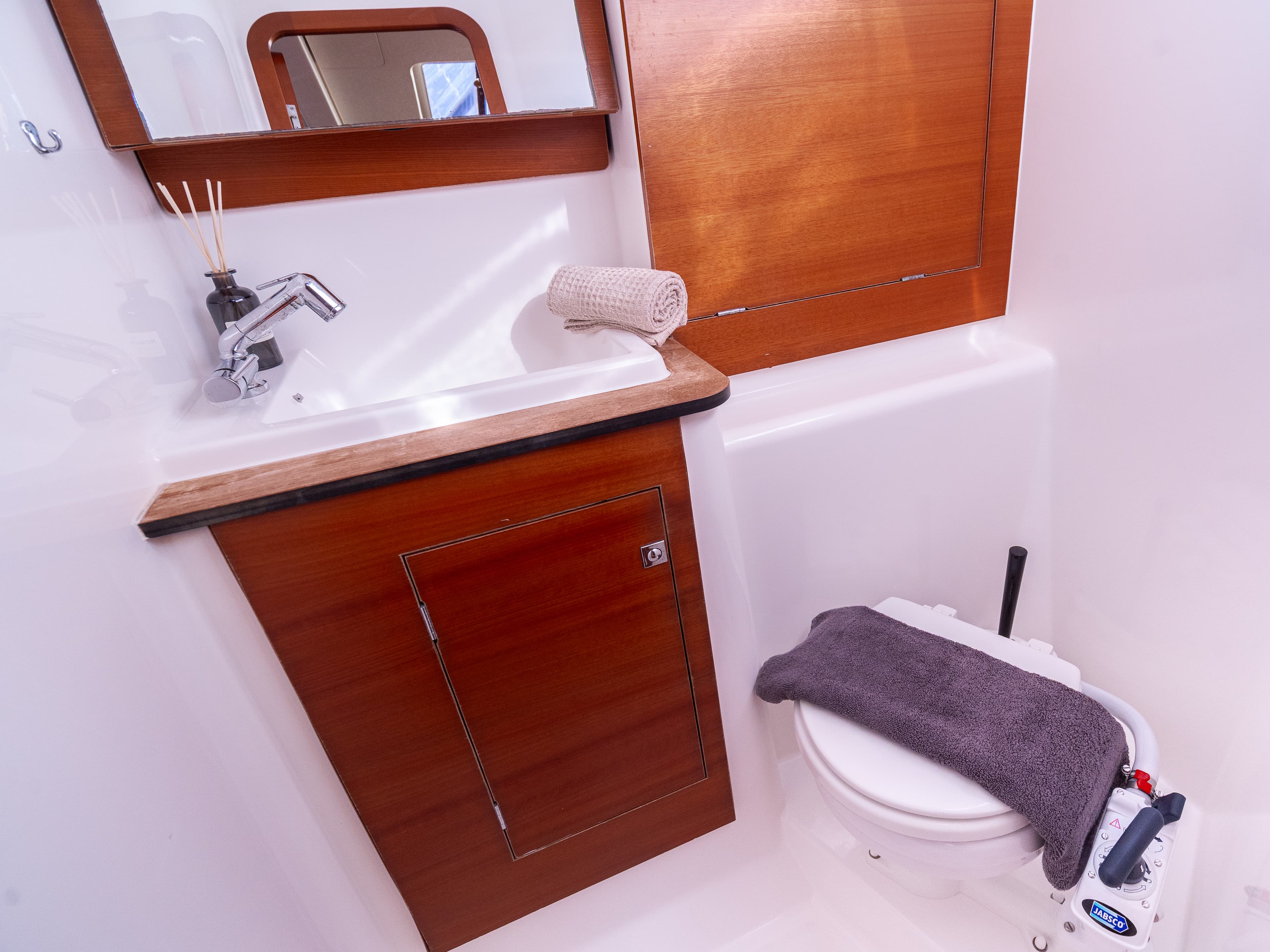 Dufour 460 Grand Large - photo 6