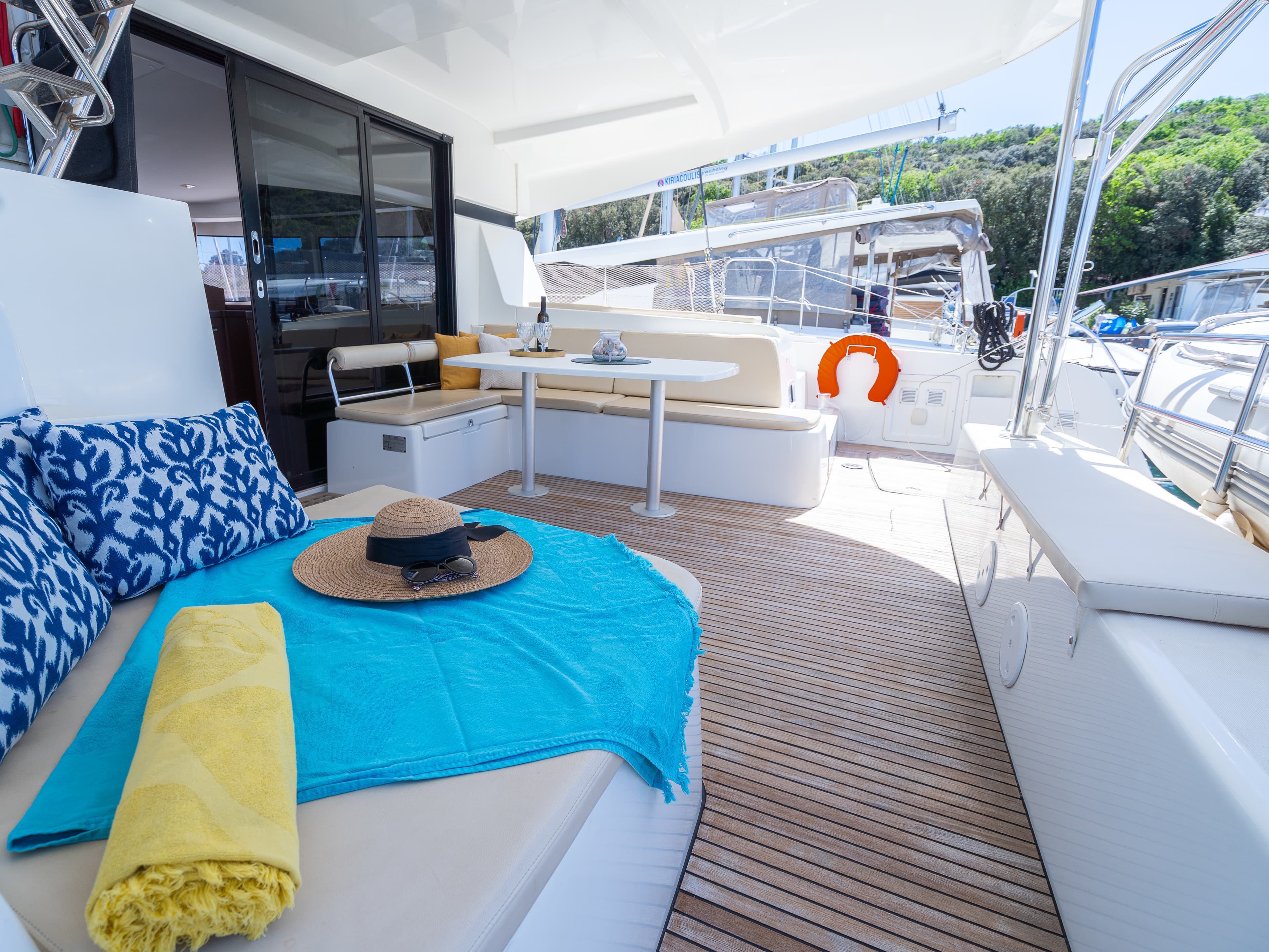 Lagoon 42 - photo 22