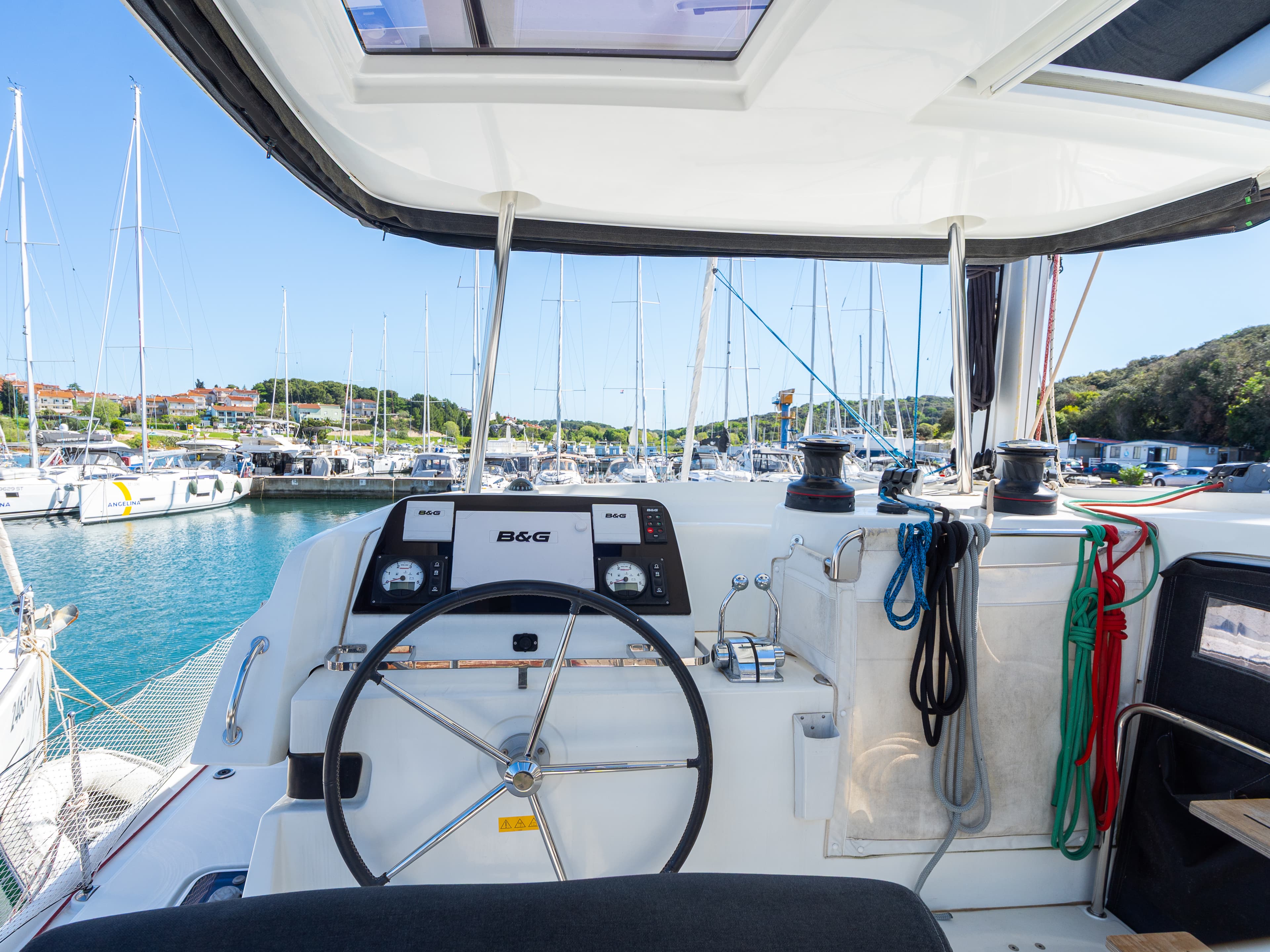 Lagoon 42 - photo 47