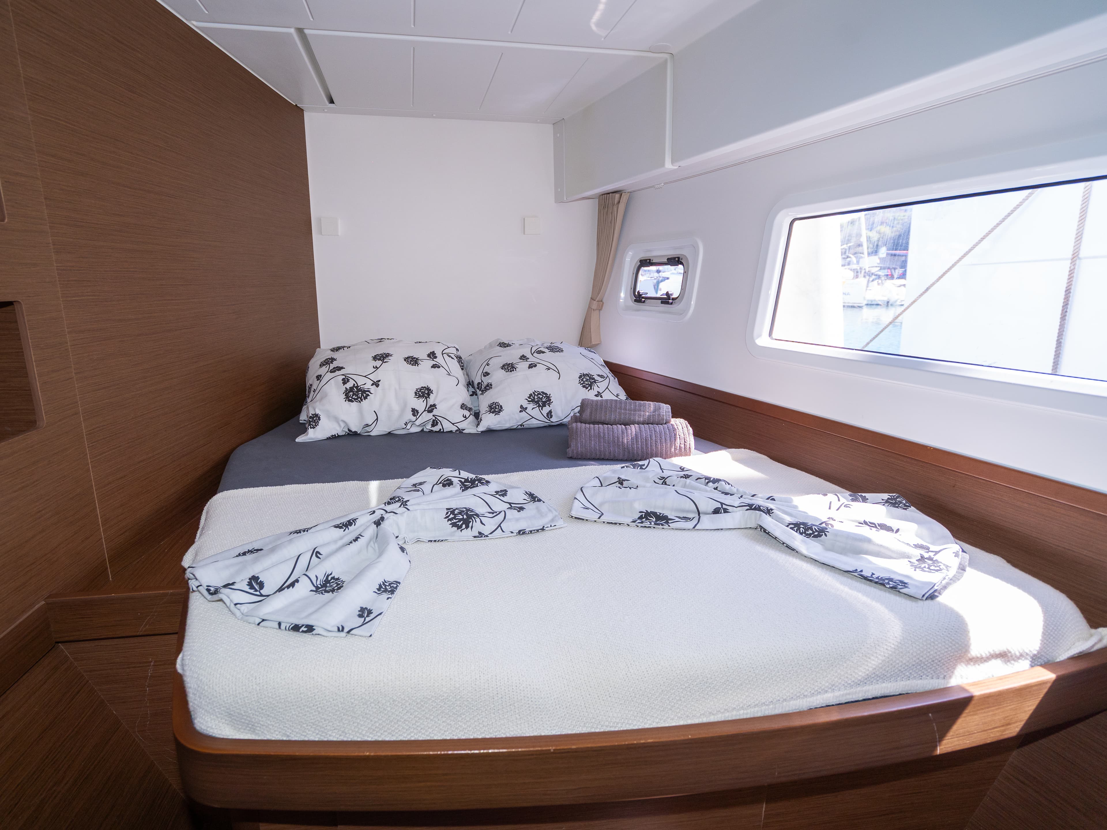 Lagoon 42 - photo 18