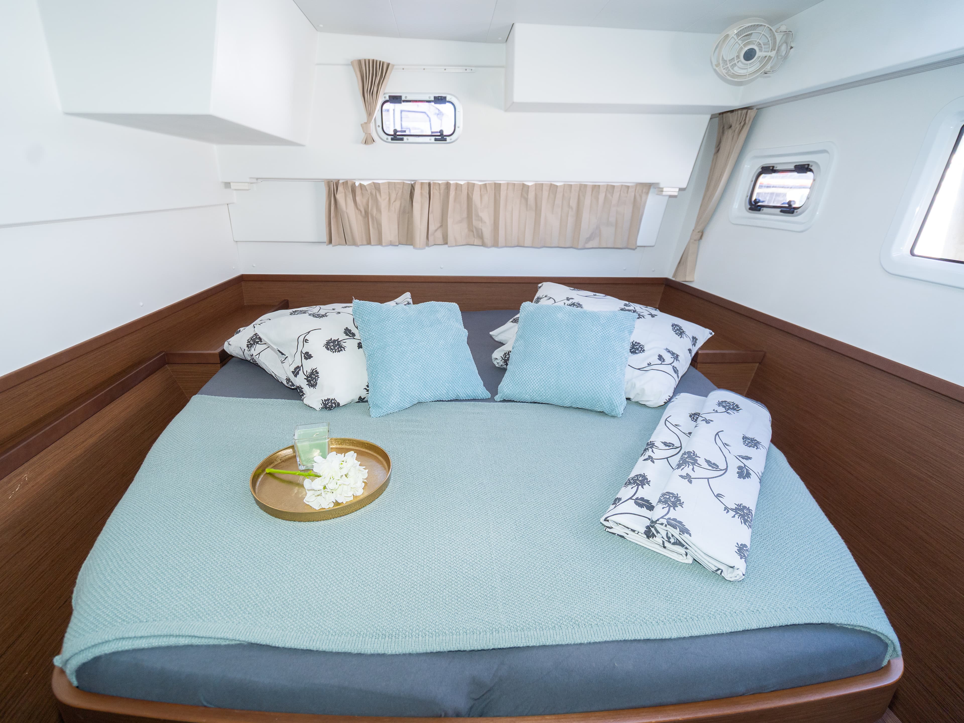 Lagoon 42 - photo 20