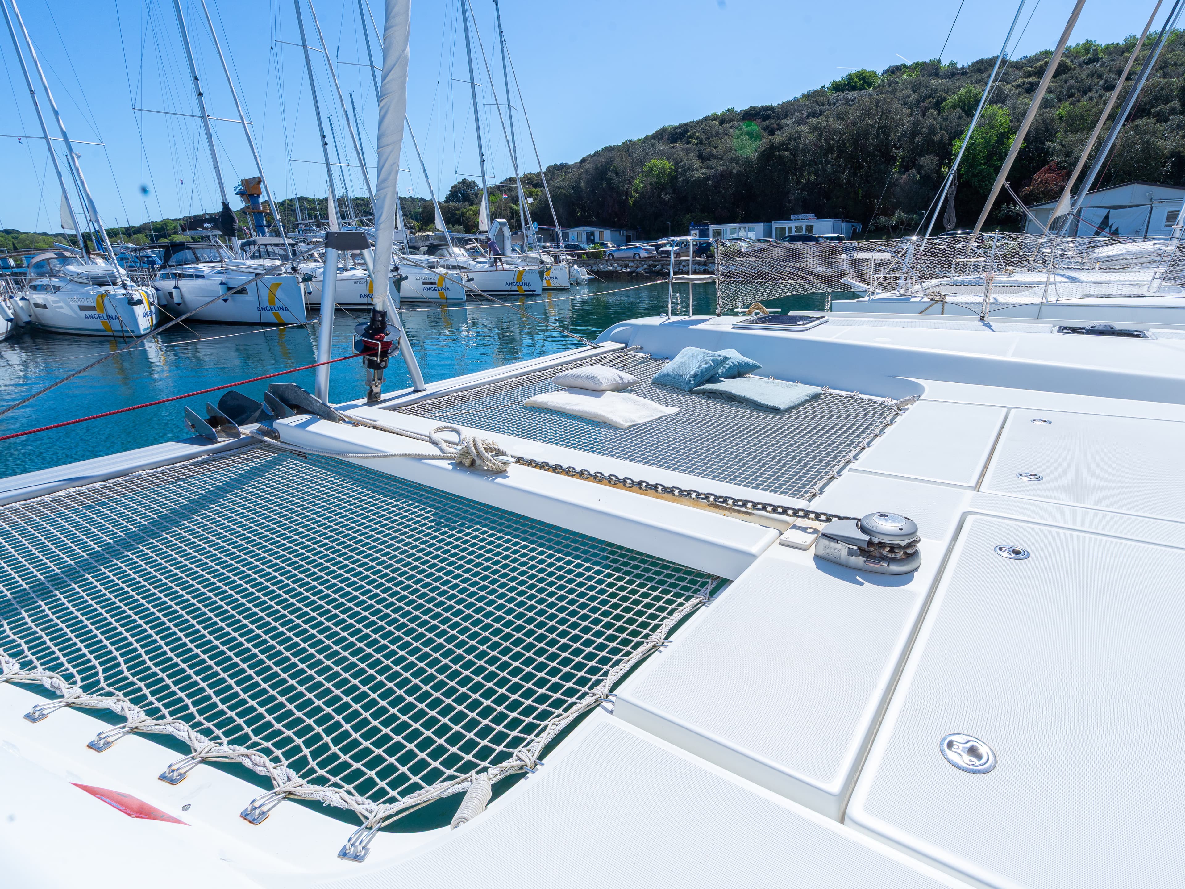 Lagoon 42 - photo 43