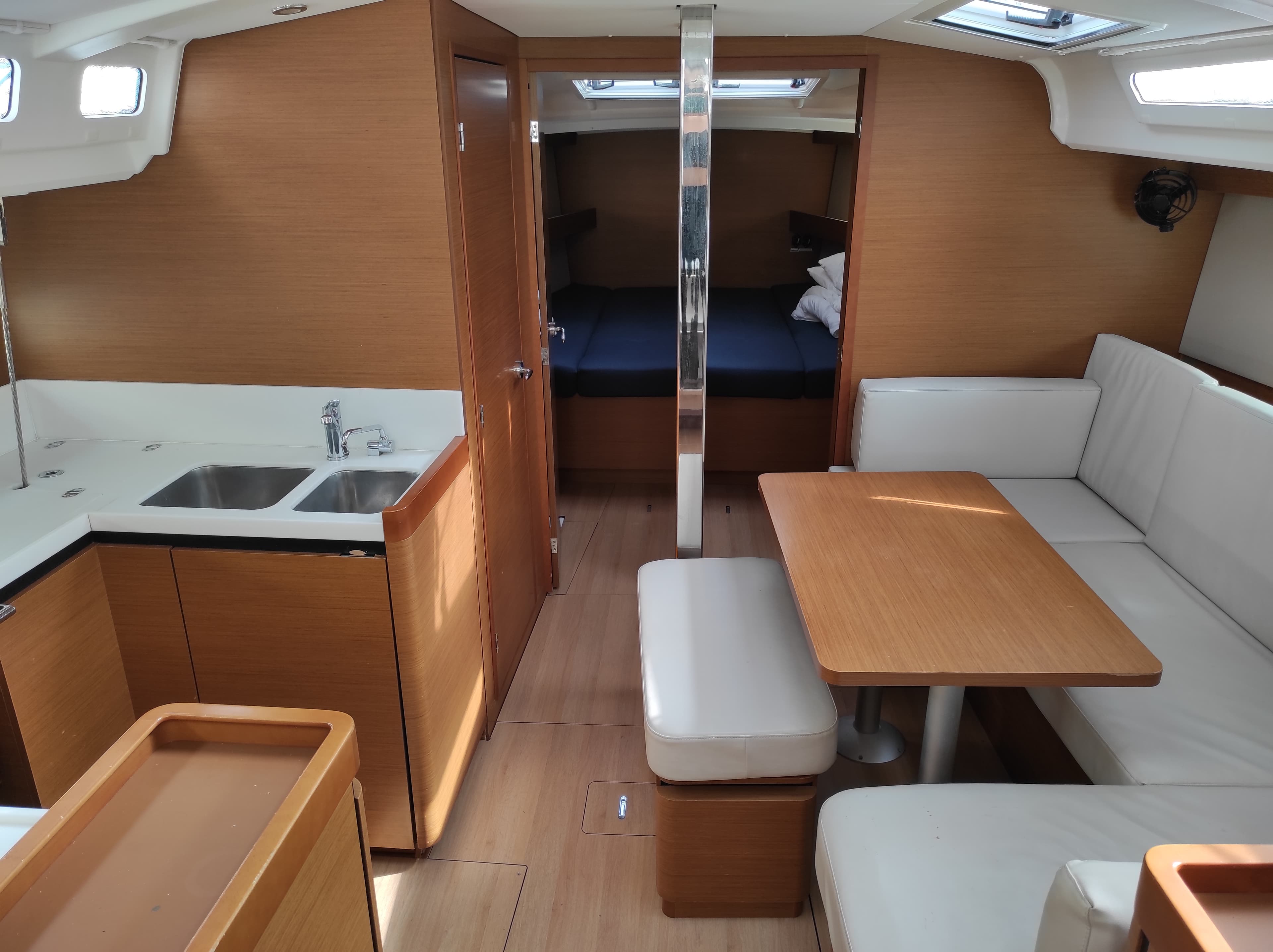 Sun Odyssey 440 - photo 11
