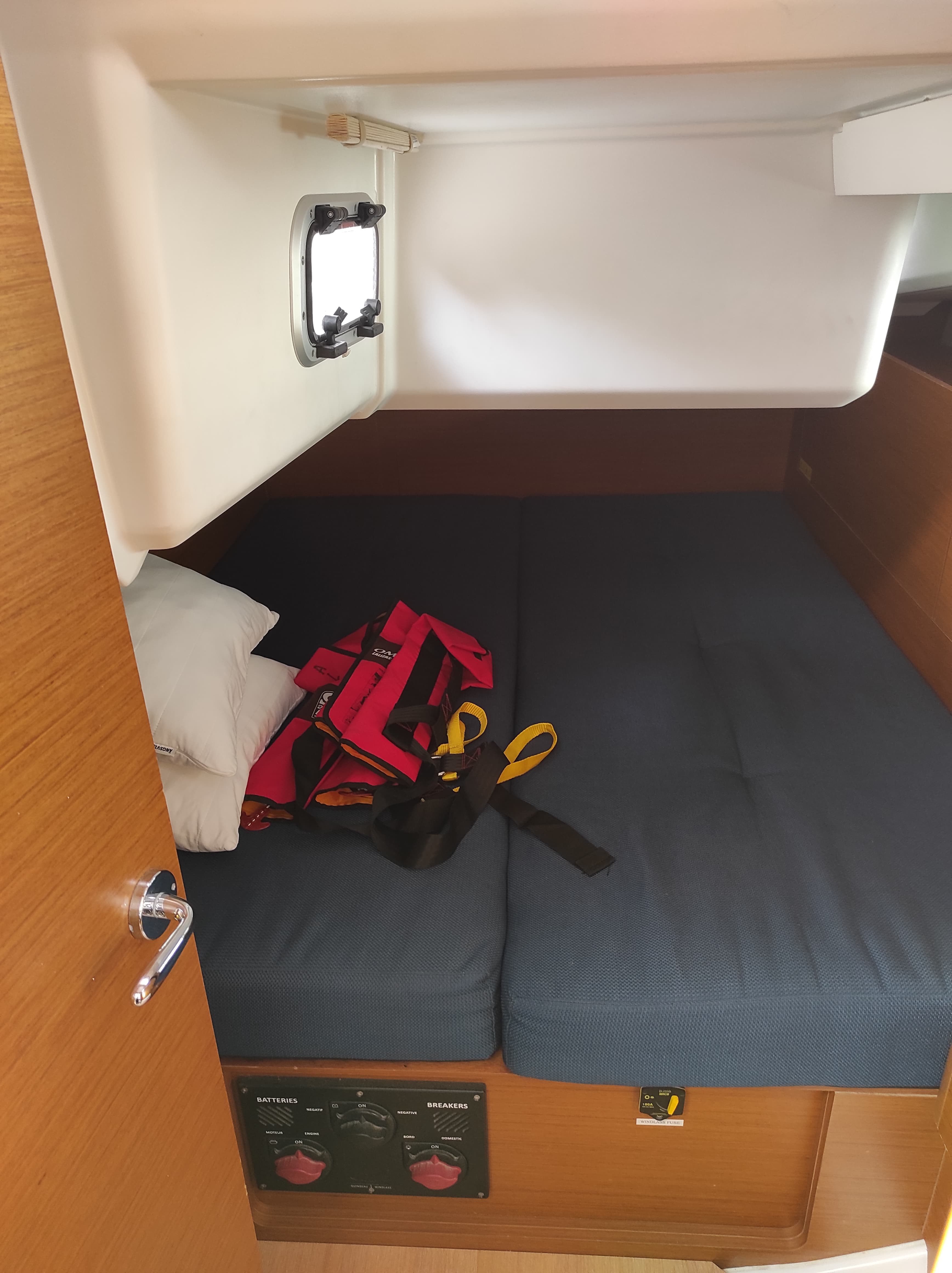 Sun Odyssey 440 - photo 15