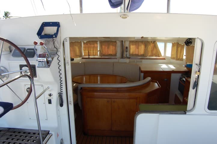 Lagoon 410 - photo 11