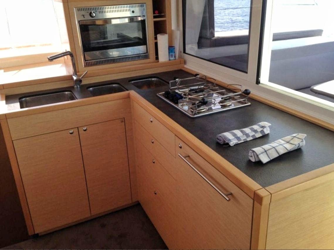 Lagoon 400 S2 - photo 10