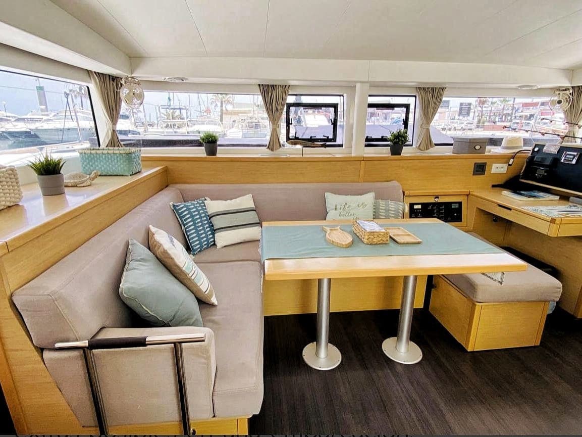 Lagoon 400 S2 - photo 6