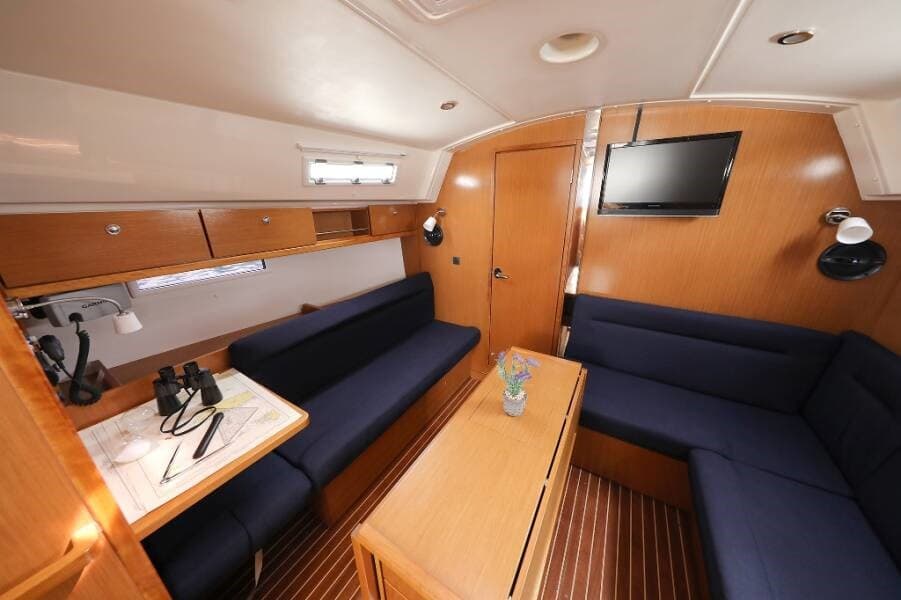 Bavaria Cruiser 36 - photo 4