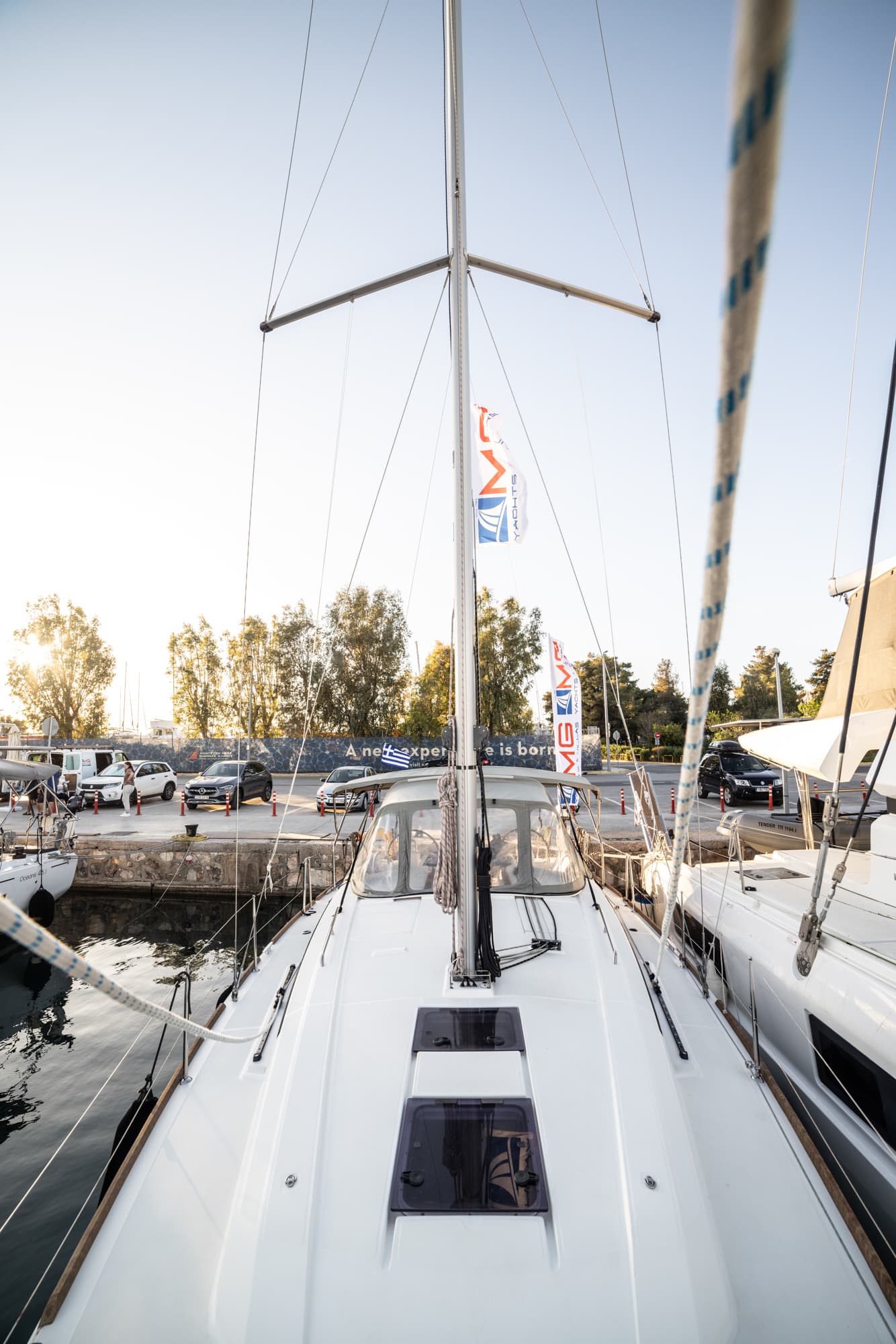 Oceanis 38.1 - photo 9