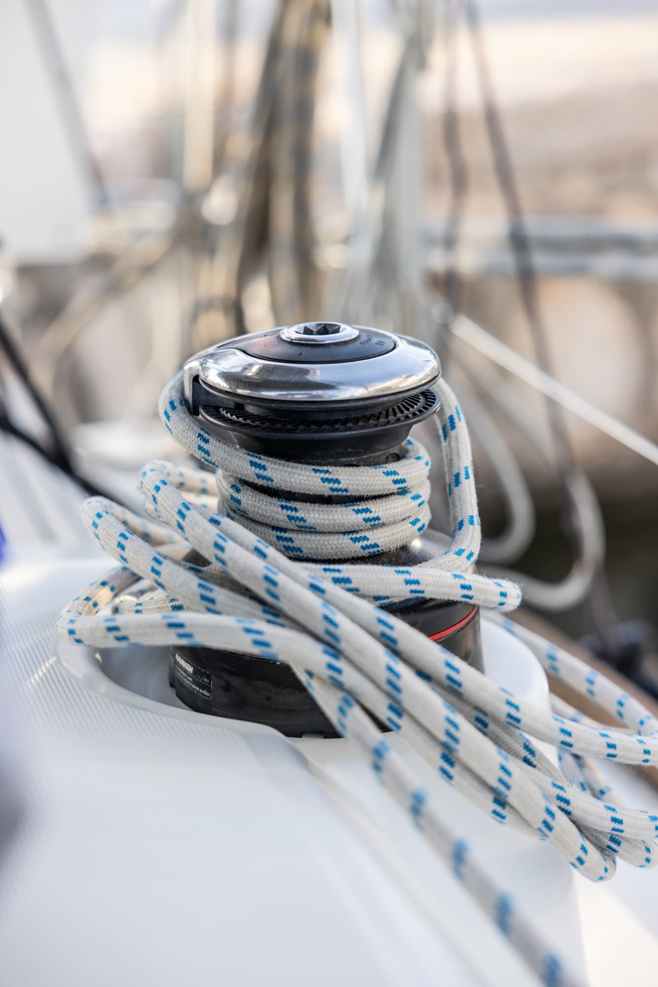 Oceanis 38.1 - photo 14