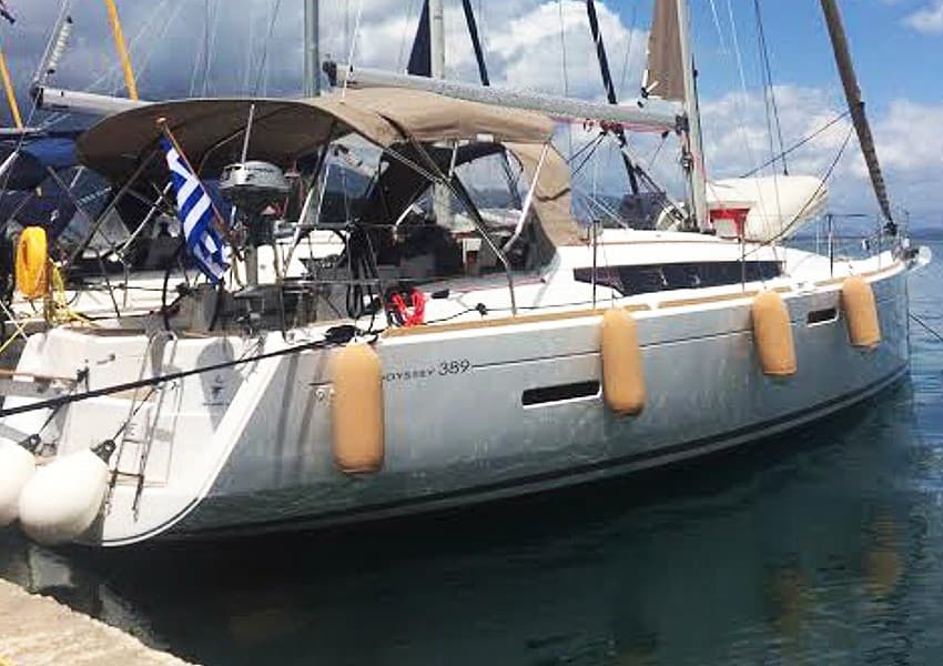 Sun Odyssey 389 - photo 11