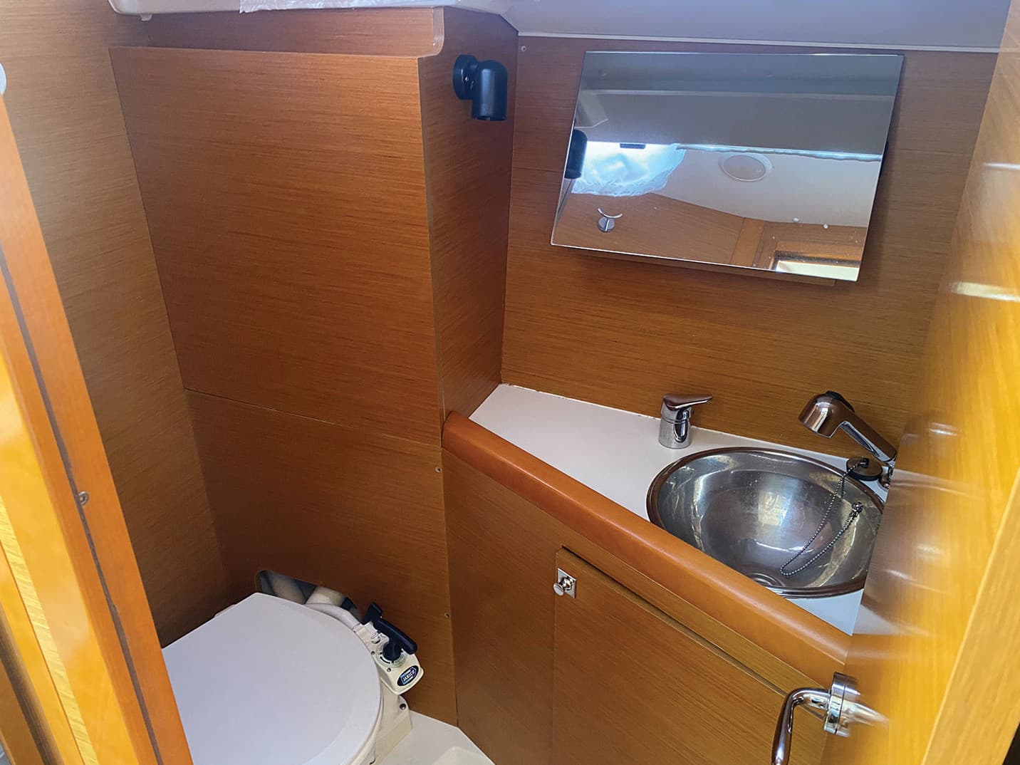 Sun Odyssey 349 - photo 4