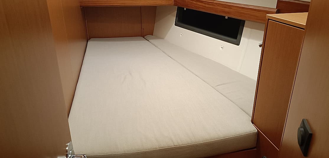 Bavaria C45 - photo 8