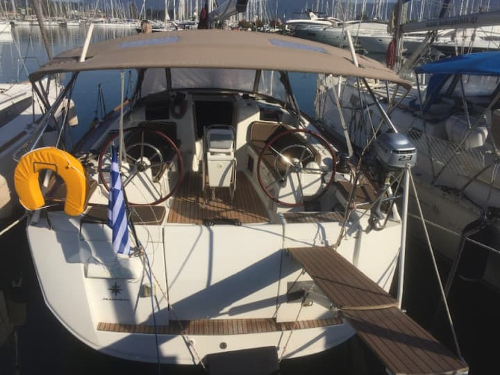 Sun Odyssey 409 - photo