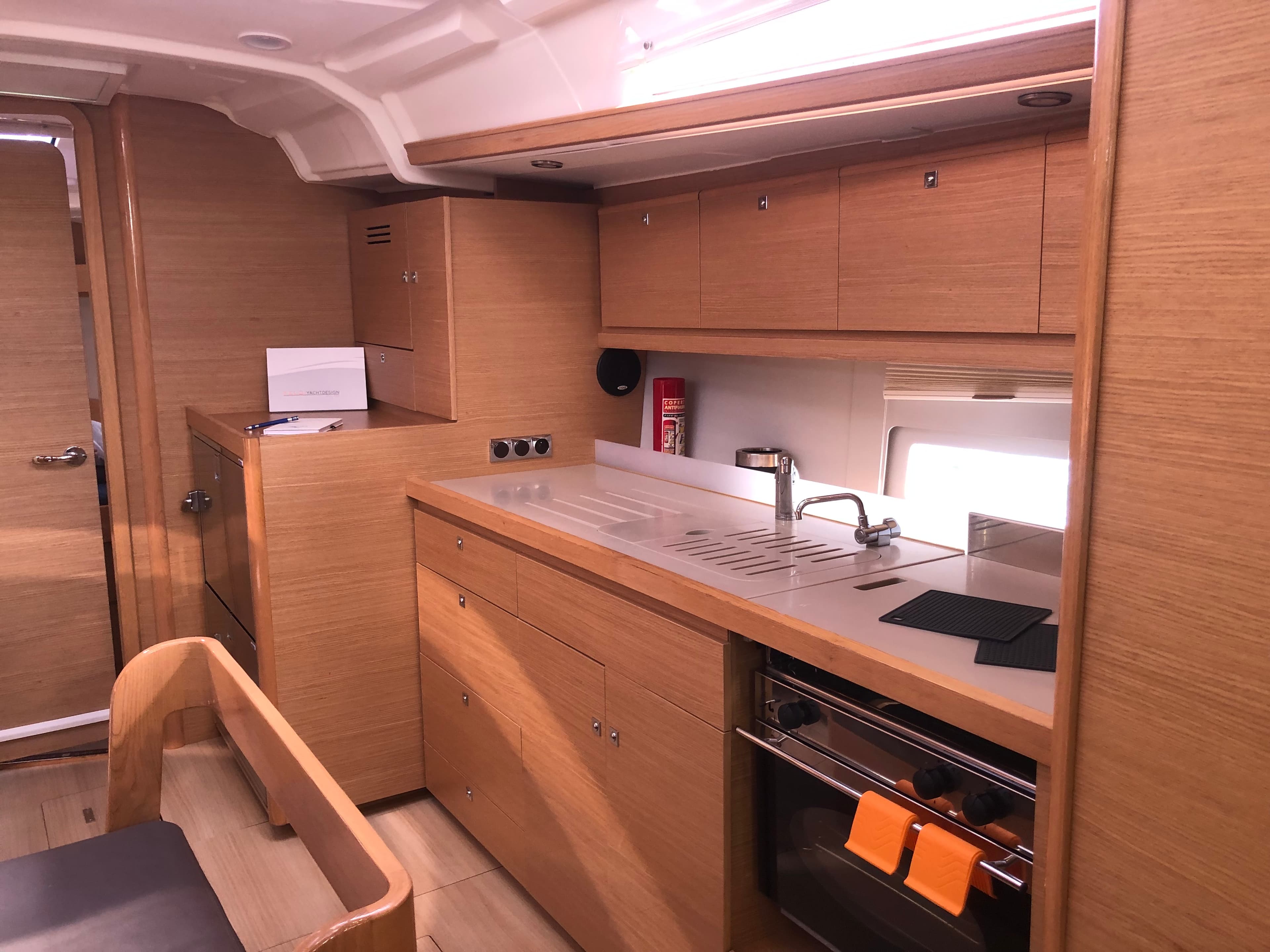 Dufour 430 - photo 32