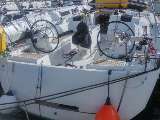 Sun Odyssey 449 - photo