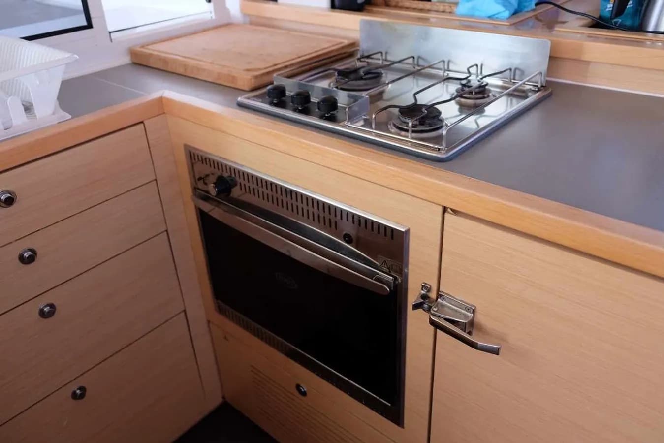 Lagoon 450 Fly - photo 10