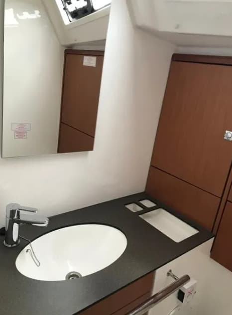 Bavaria Cruiser 46 - photo 11