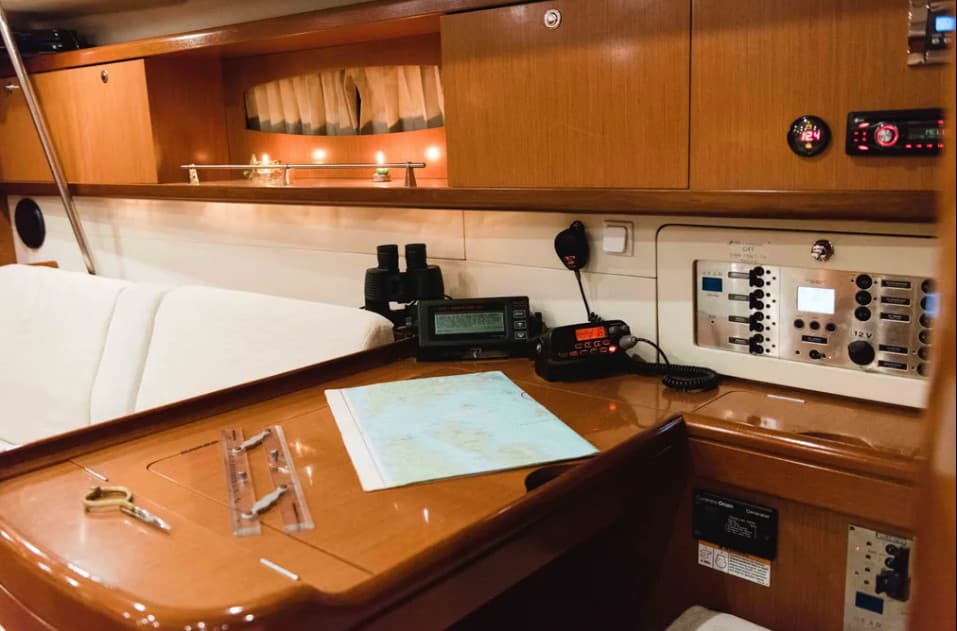 Oceanis 54 - photo 6