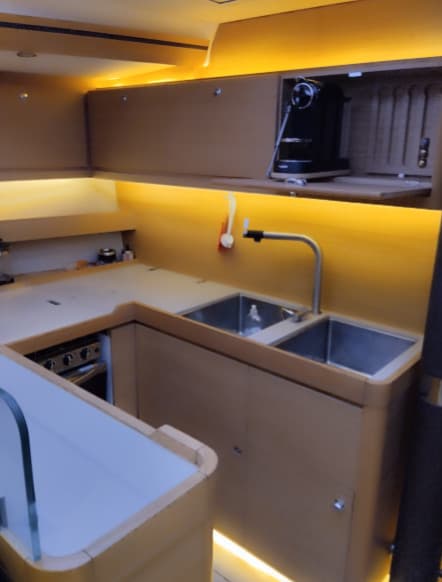 Dufour 560 Grand Large - photo 7