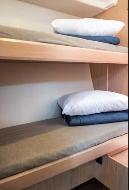 Bavaria C50 - photo 9