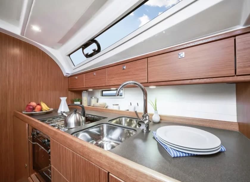 Bavaria Cruiser 41 - photo 9