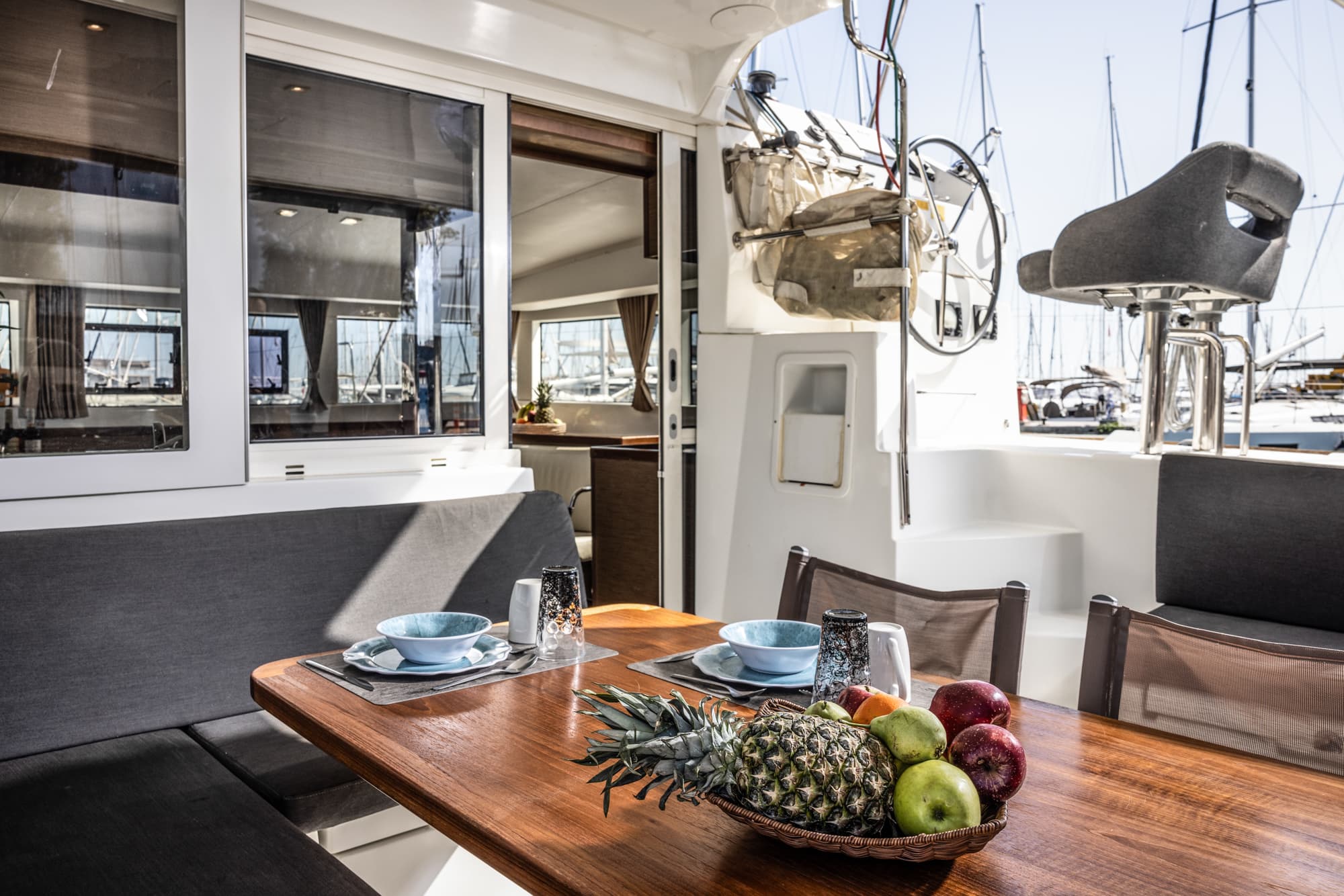 Lagoon 40 - photo 10