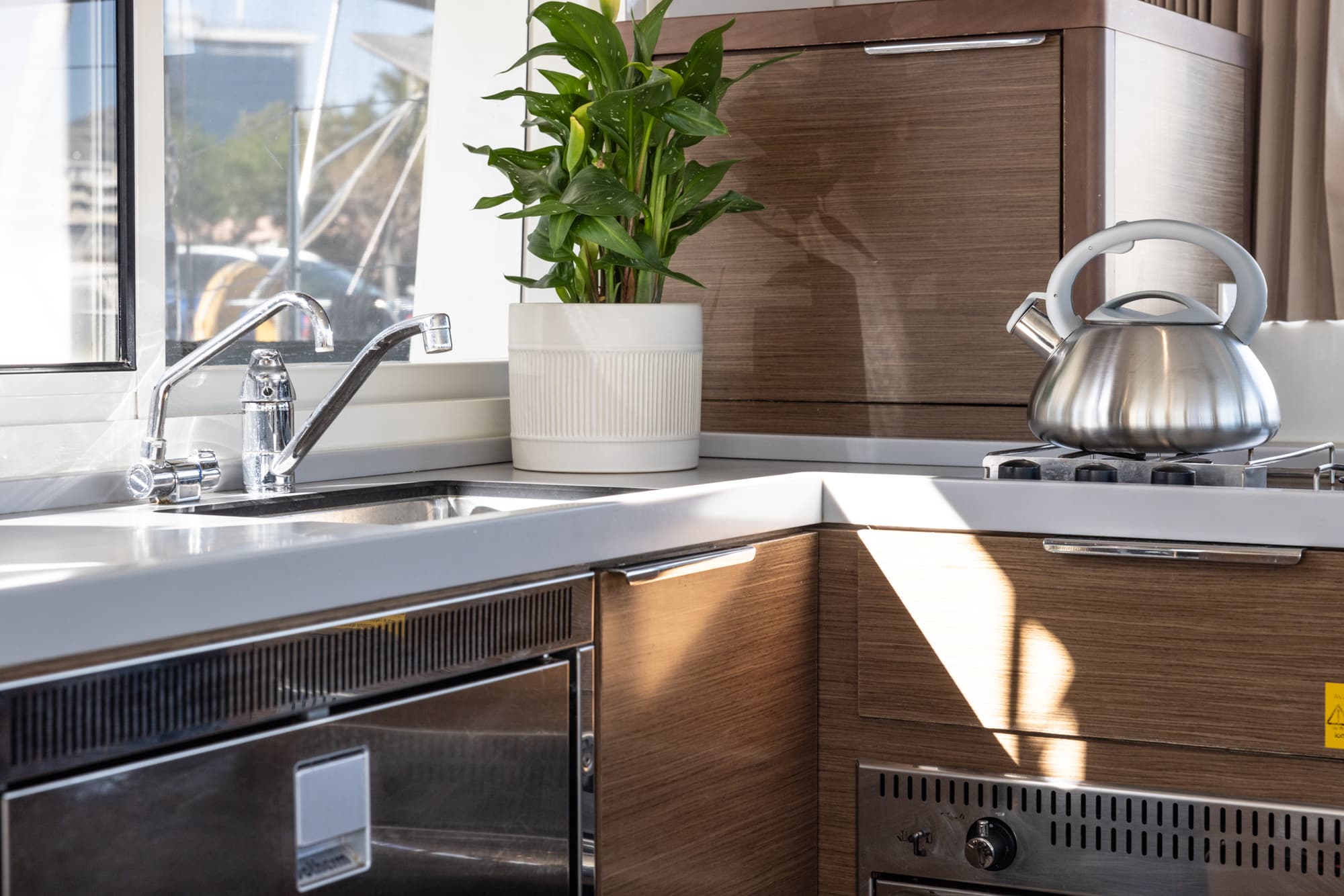 Lagoon 40 - photo 16