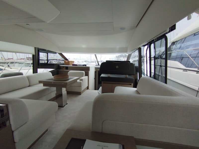 Prestige 520 Fly  - photo 18