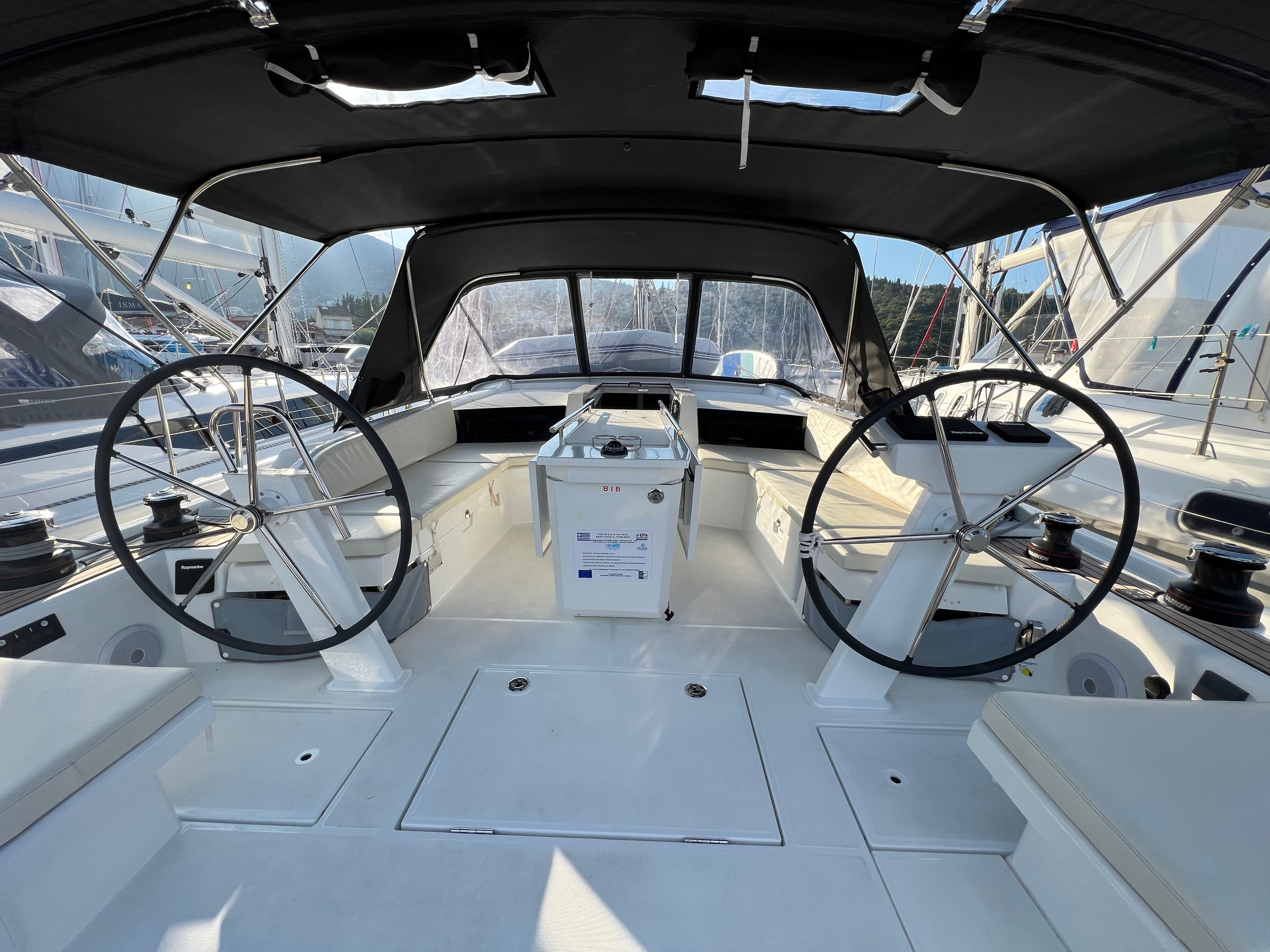 Oceanis 46.1 - photo 6