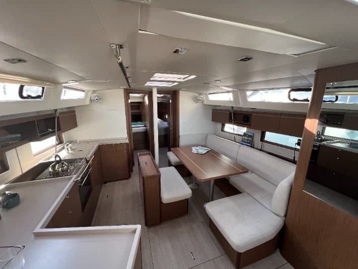 Oceanis 46.1 - photo 20