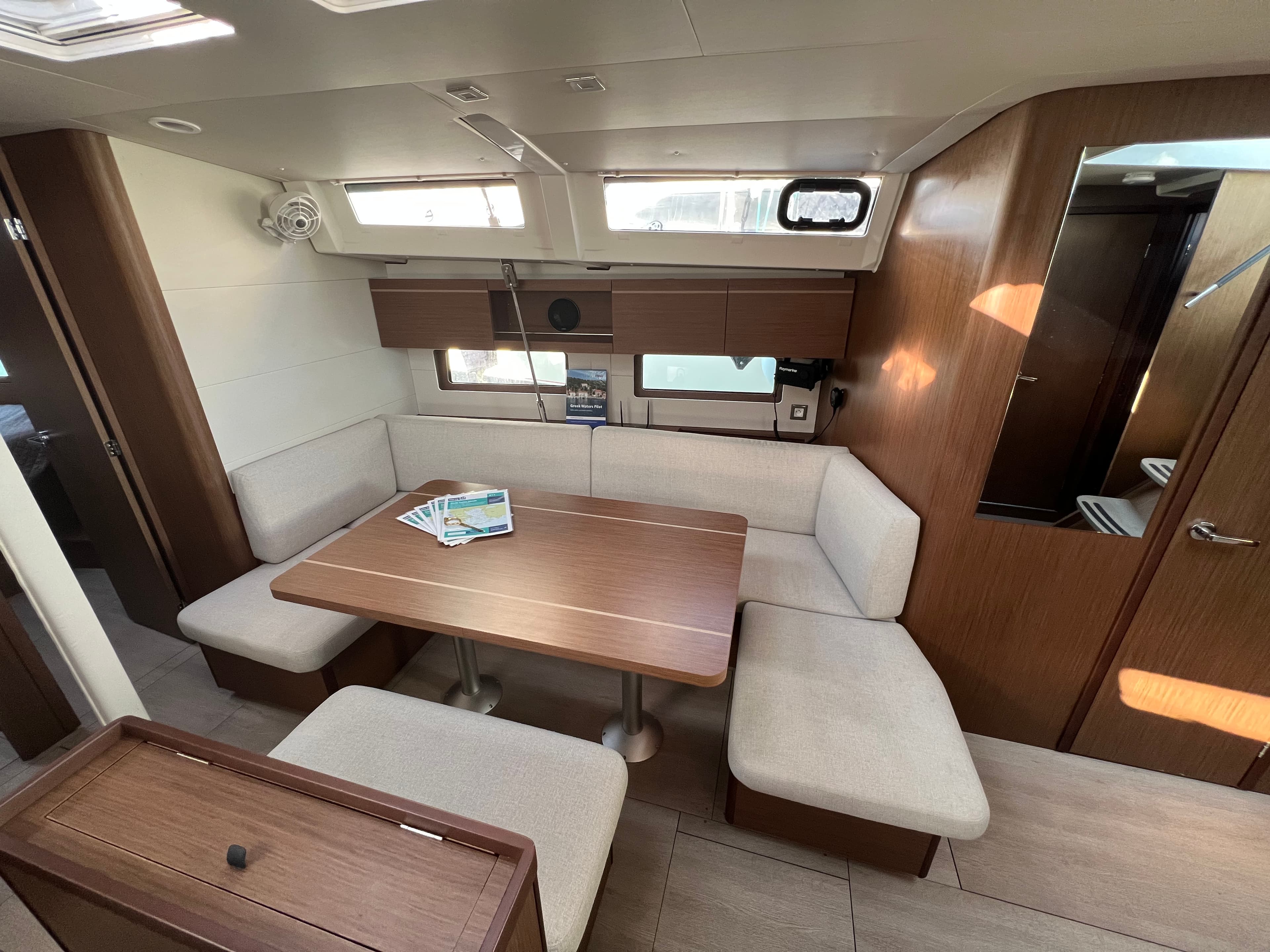 Oceanis 46.1 - photo 5