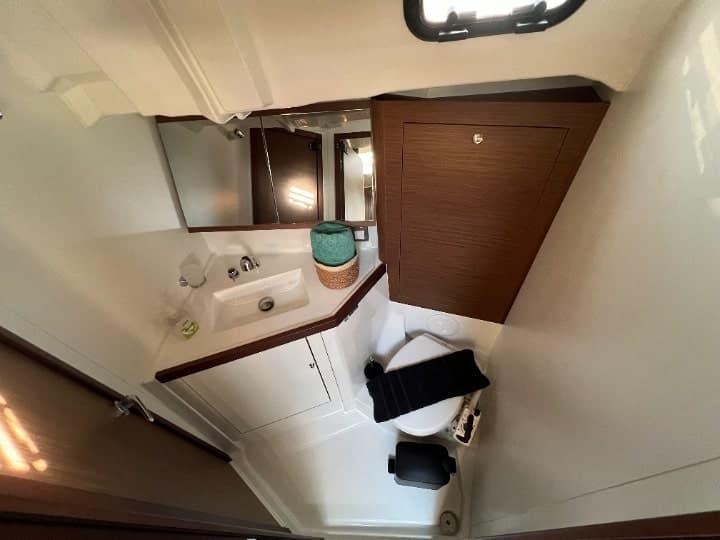 Oceanis 46.1 - photo 12