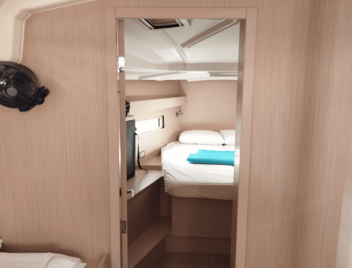 Oceanis 40.1 - photo 12