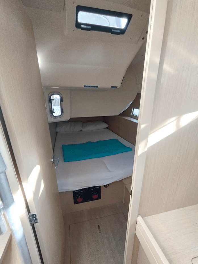 Oceanis 40.1 - photo 8