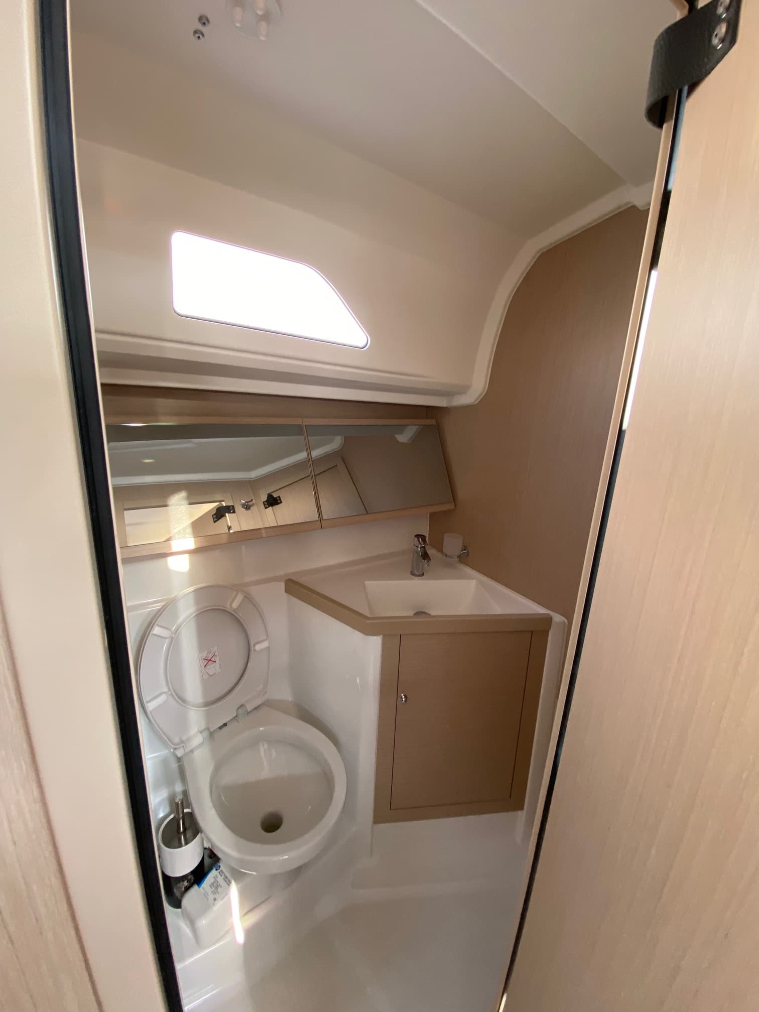 Oceanis 40.1 - photo 14