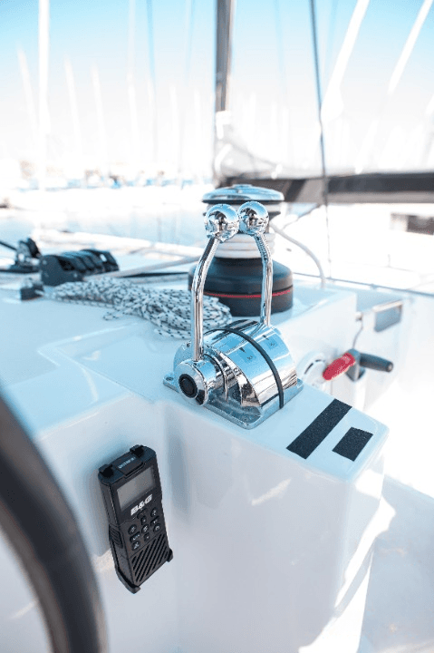 Lagoon 450 Fly - photo 9