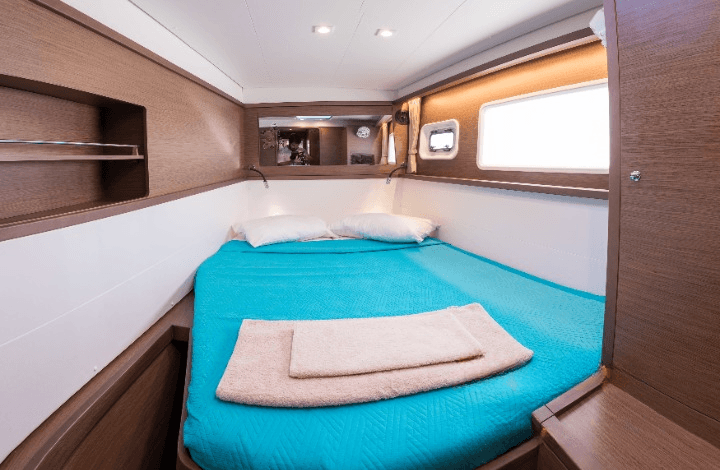 Lagoon 450 Fly - photo 17